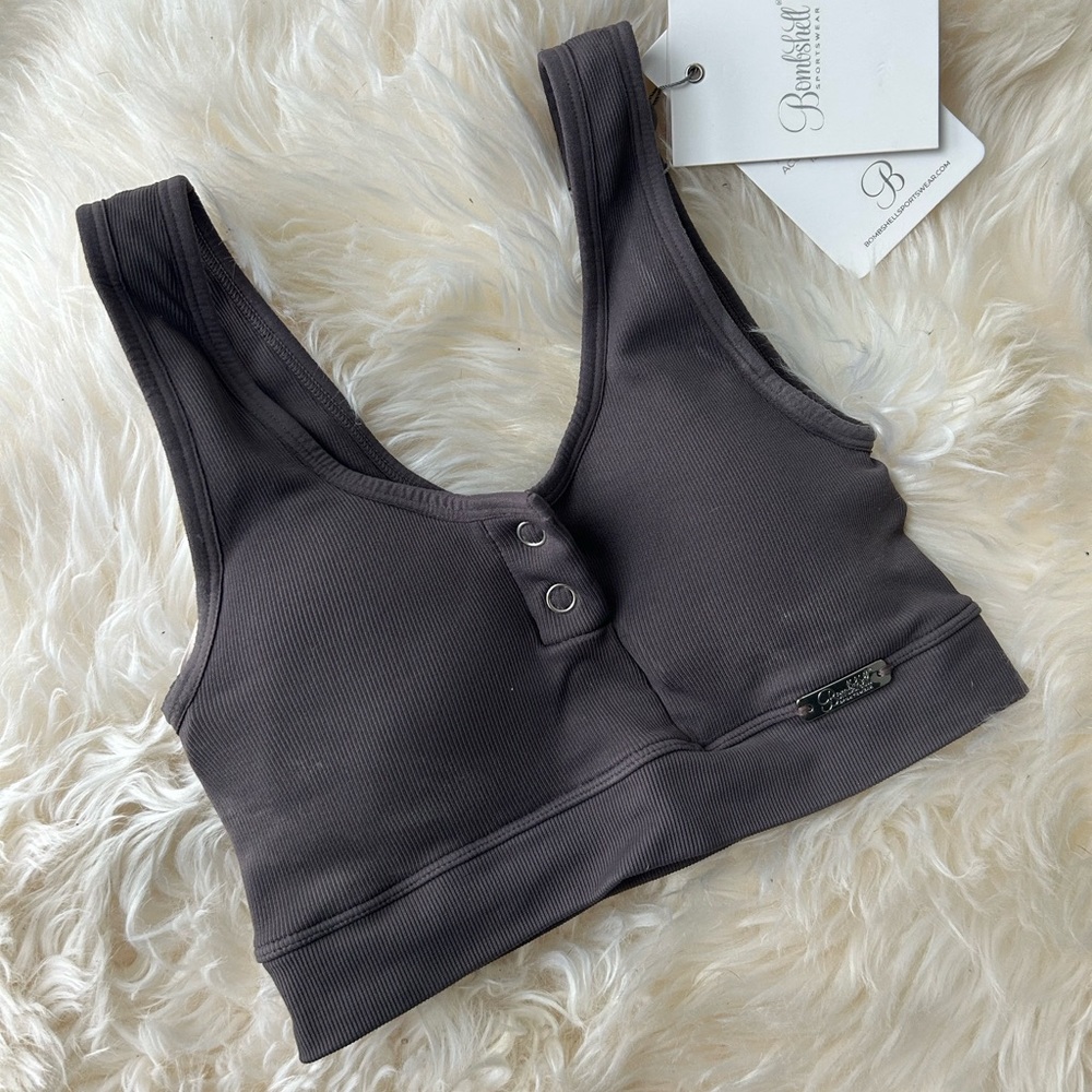 Bombshell Sportswear Inspired Seamless Ribbed Sports Bra